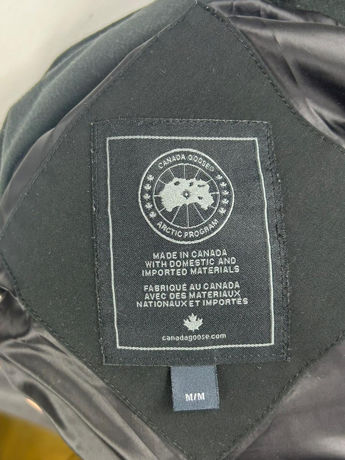 Canada Goose Emory Black Badge - Size Medium