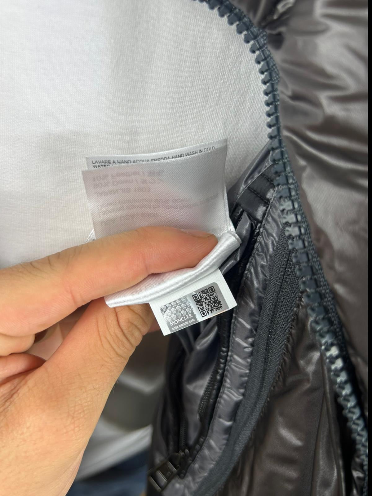 Moncler Zin Jacket - Large