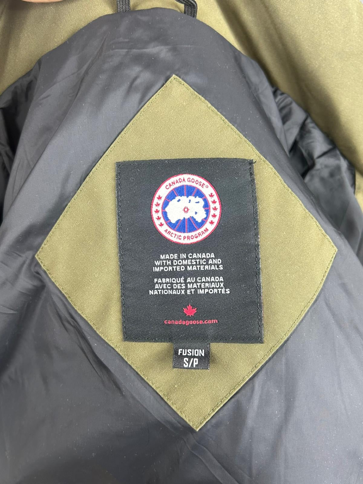 Canada Goose Wyndham Jacket - Small