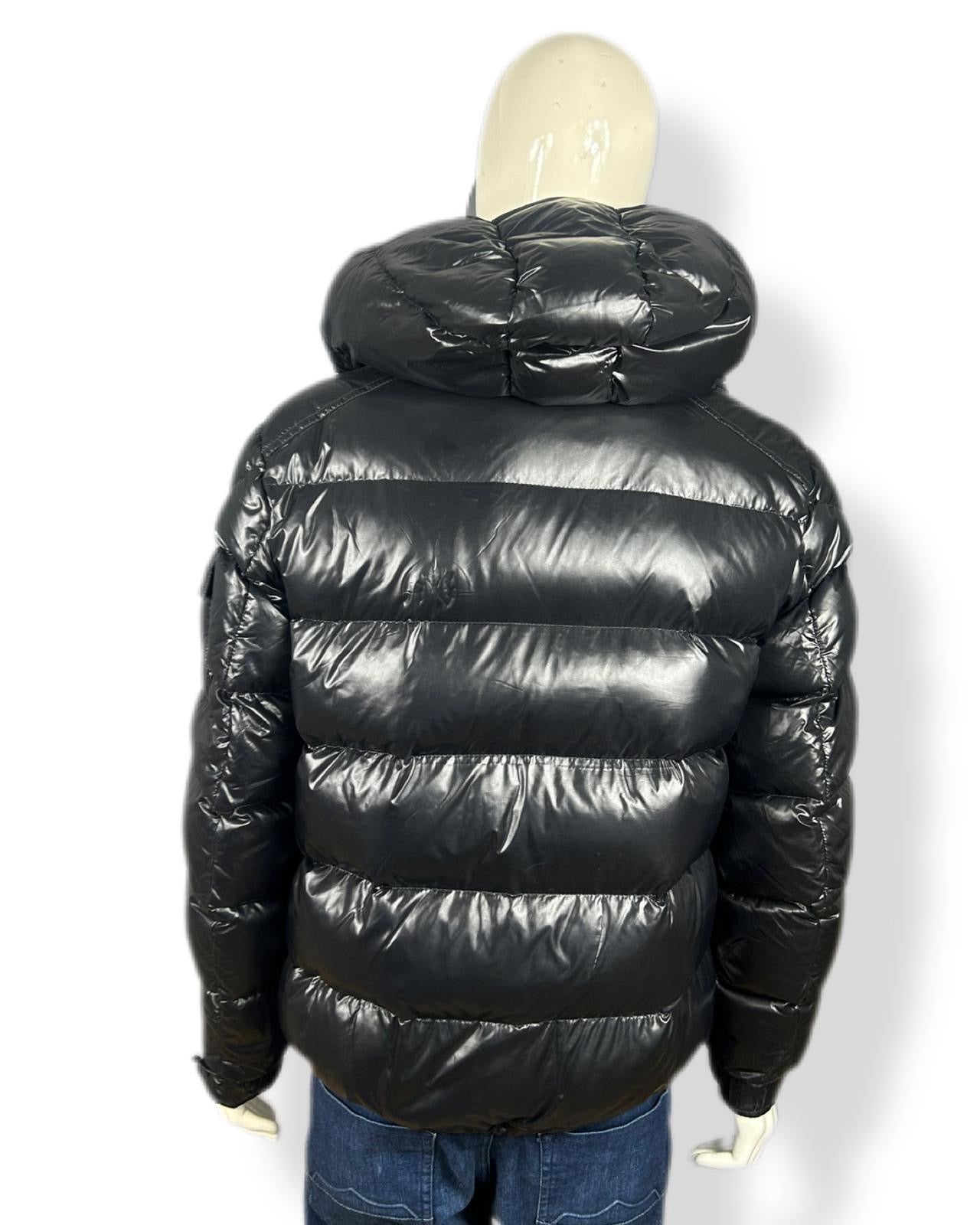 Moncler Maya - Size XL