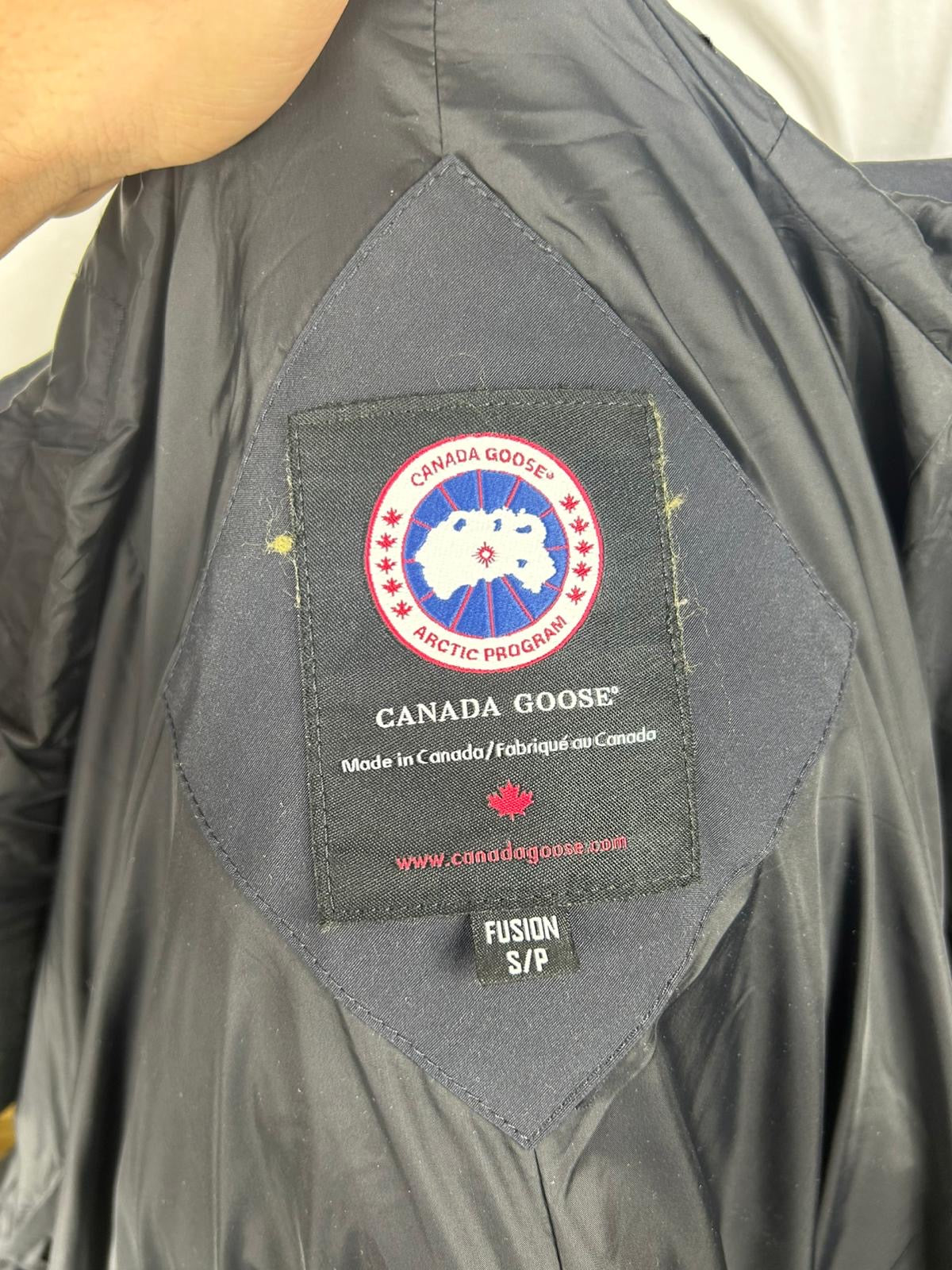 Canada Goose Macmillan Navy - Size Small