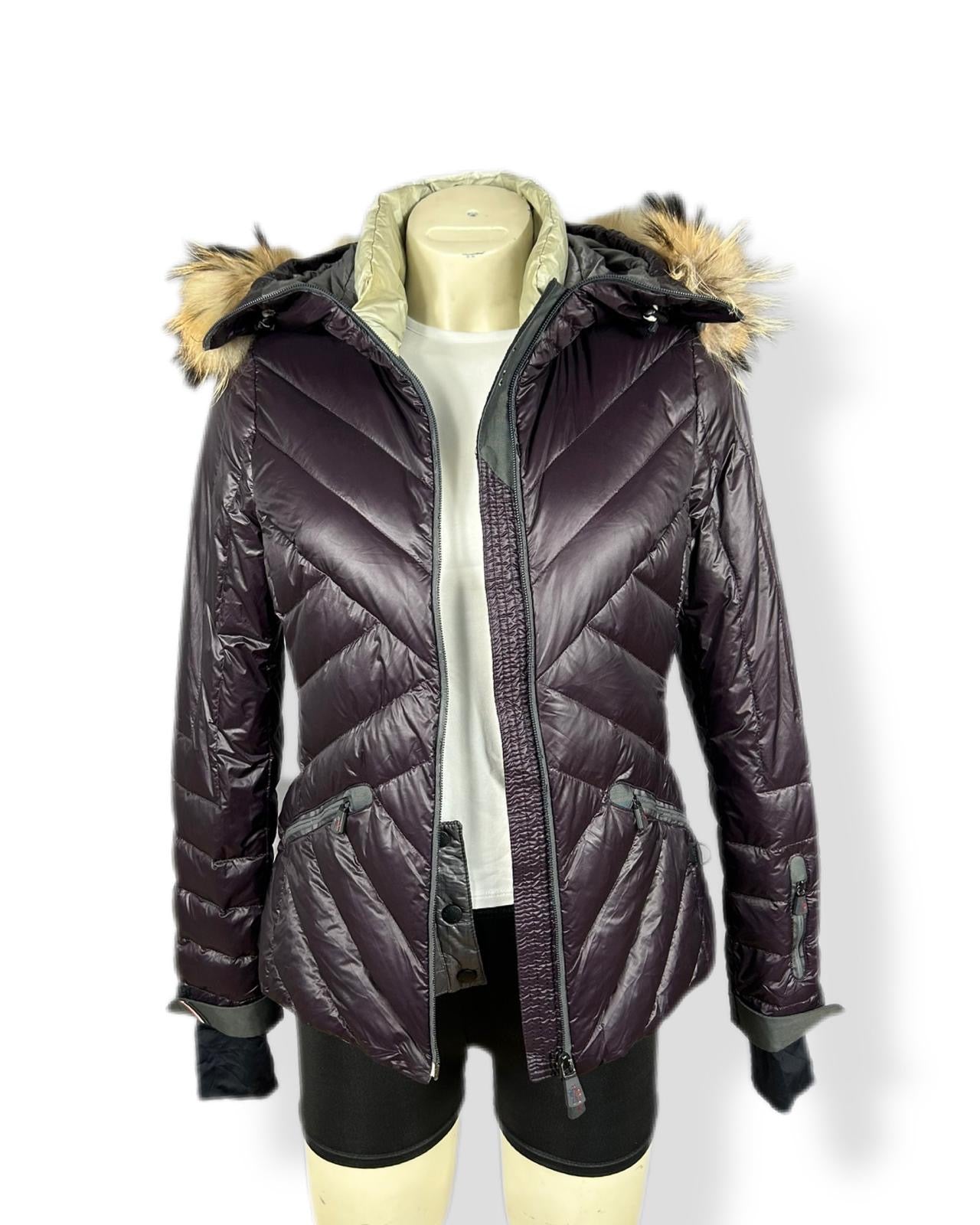 Moncler makalu jacket - size 2