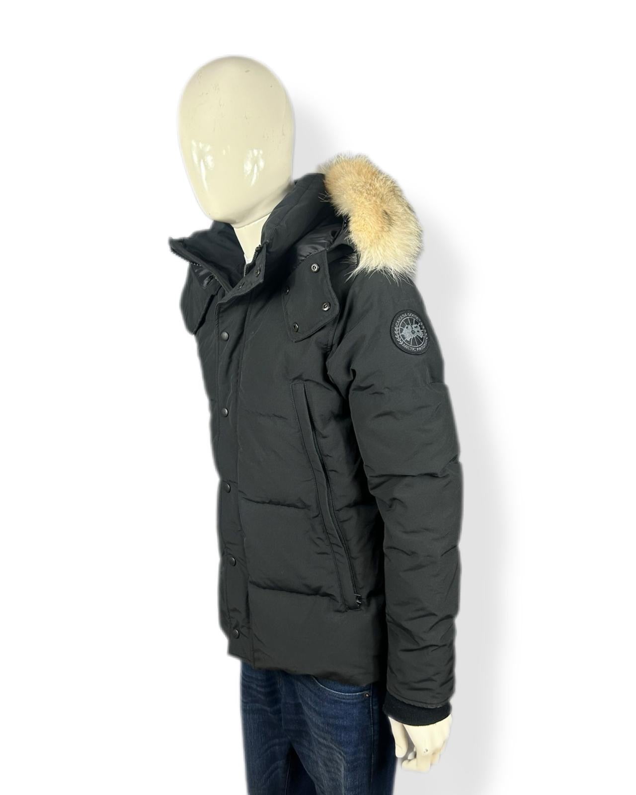 Canada Goose Wyndham Black Badge - Medium