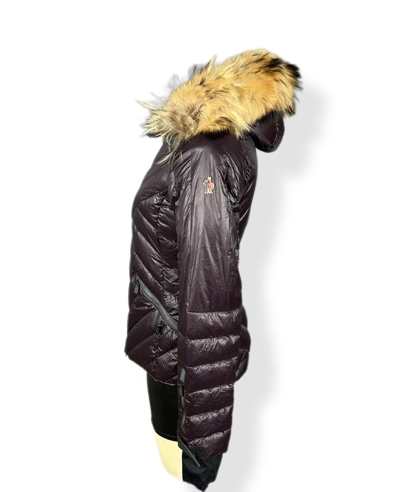 Moncler makalu jacket - size 2